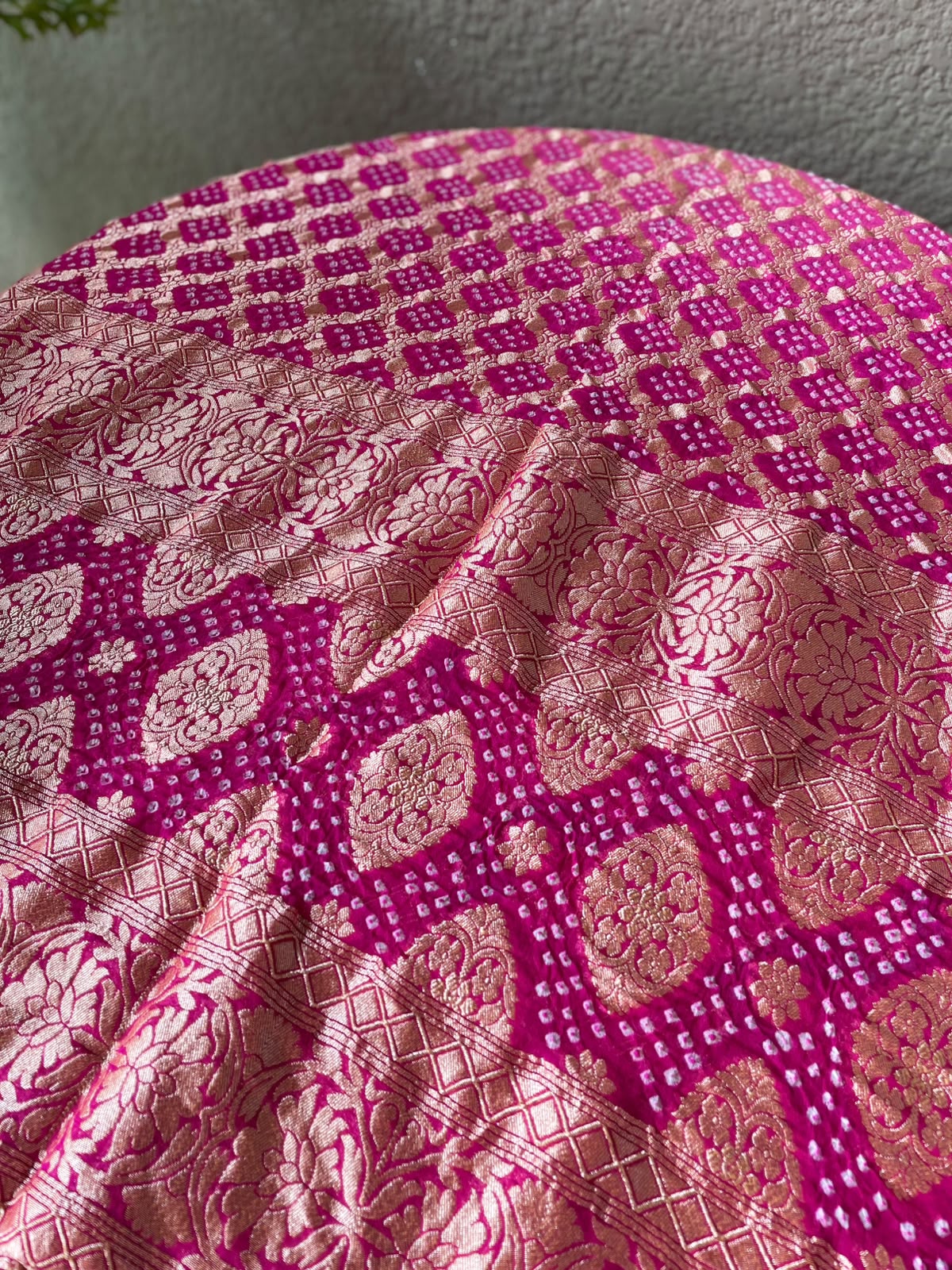 Kirti - Pink & Peach Bandhani Banarasi Dupatta