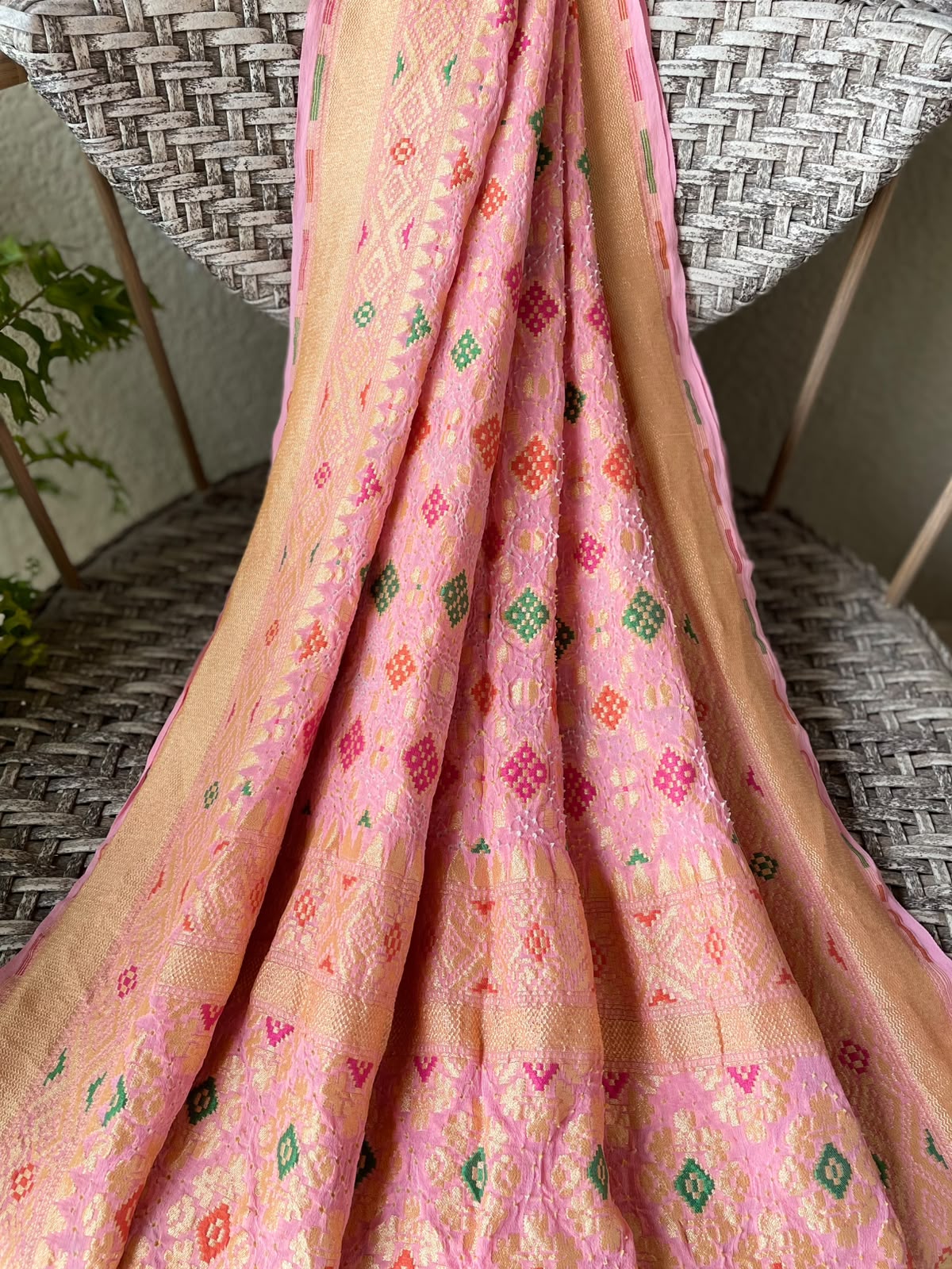 Ishaani - Peach Meenakari Bandhani Dupatta